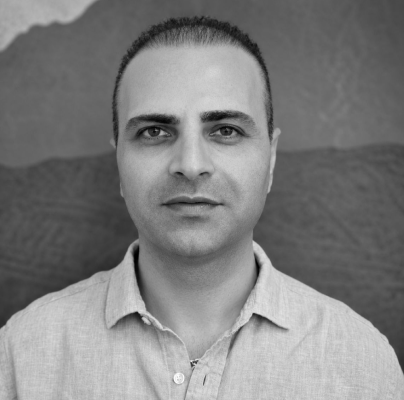 Amin Hosseinian-Far